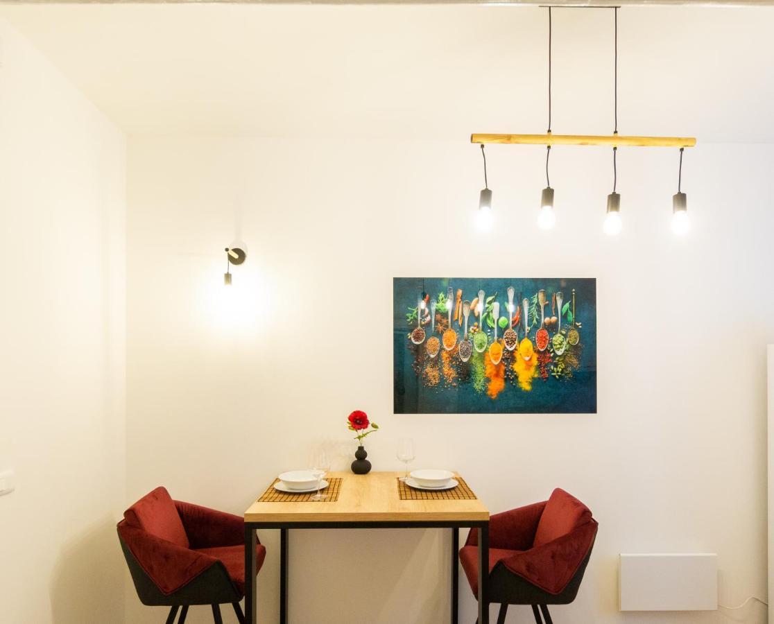 Apartman Kolura Vis Exterior foto